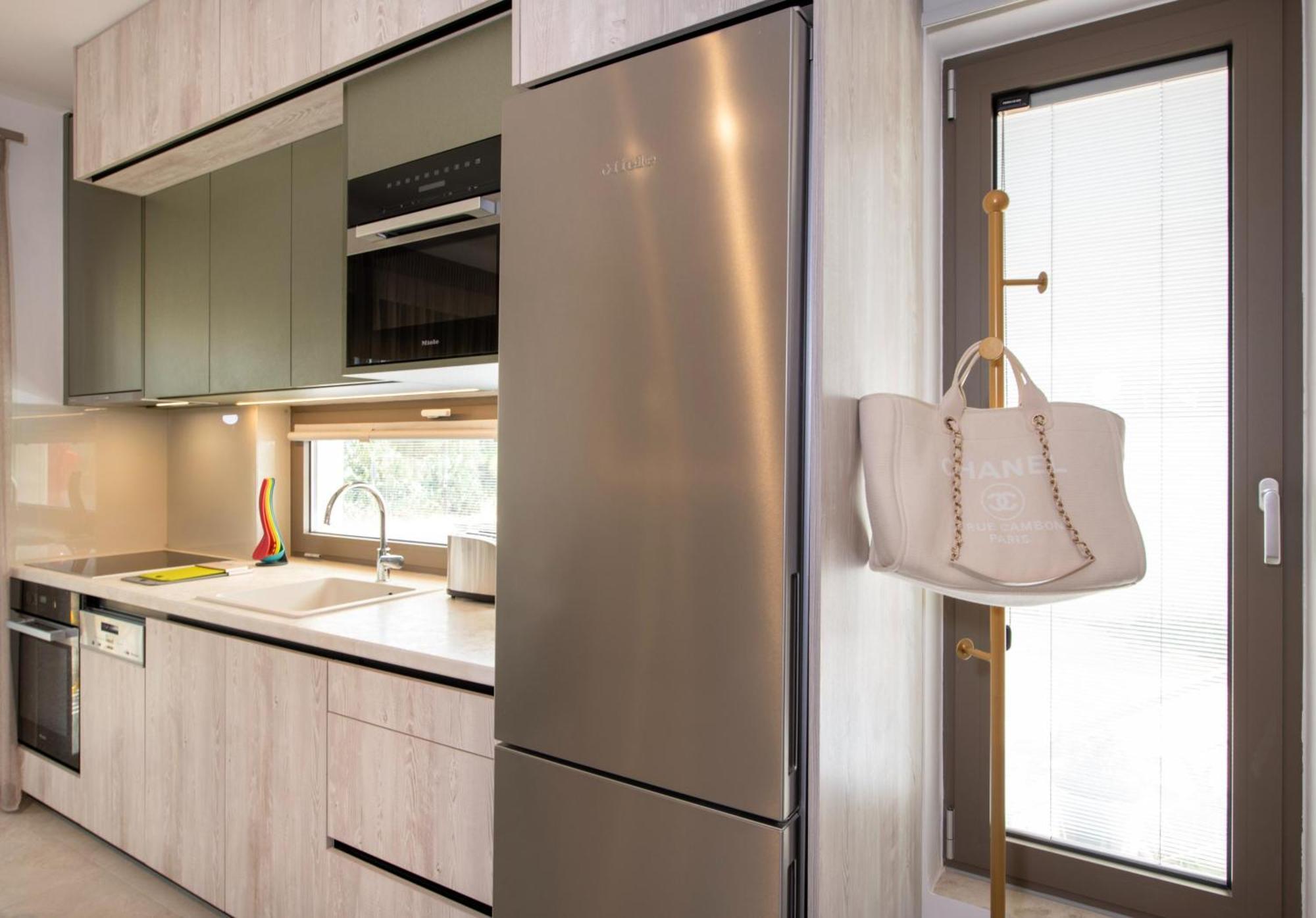 Flos Apartments Korakiai Luaran gambar