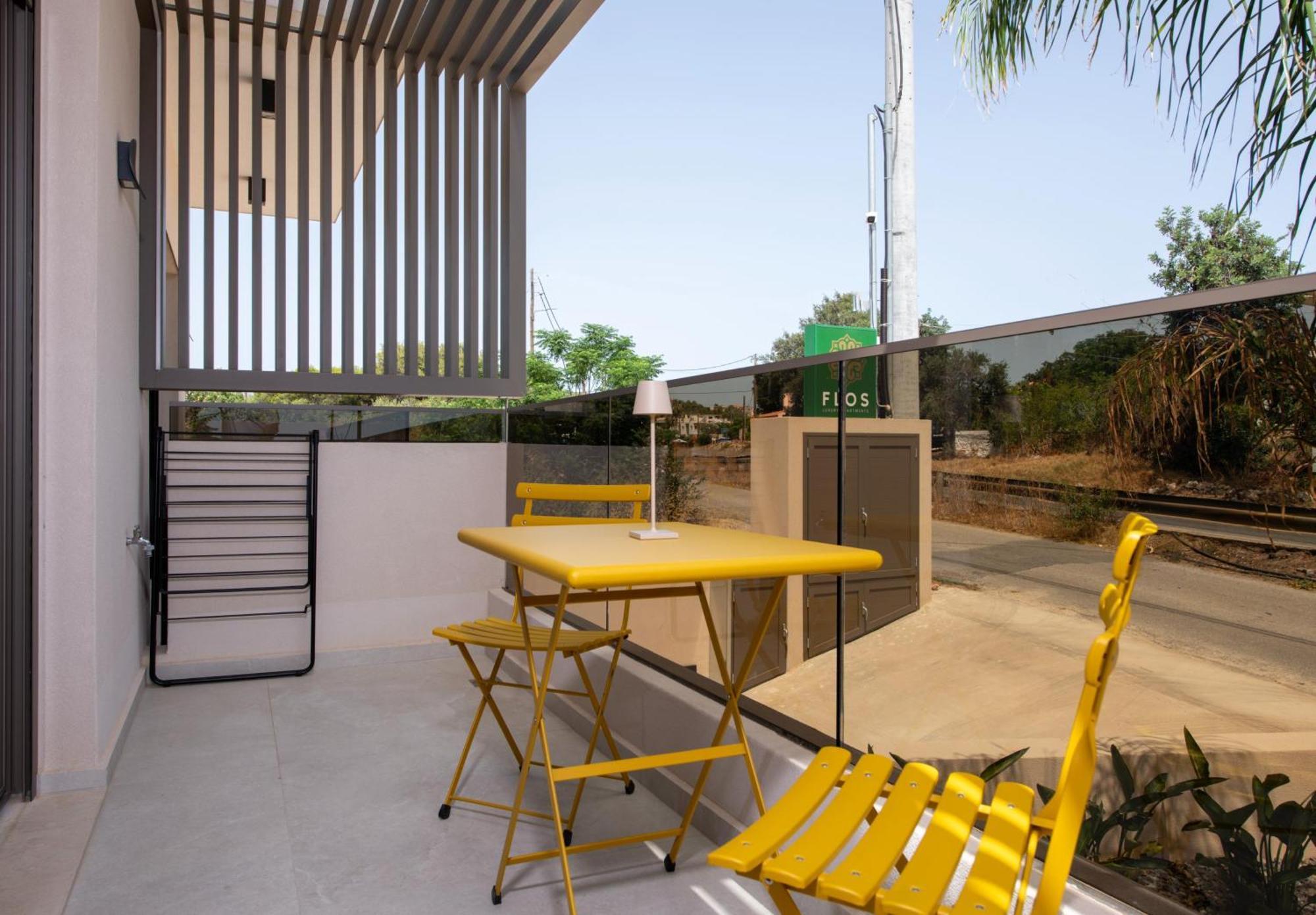 Flos Apartments Korakiai Luaran gambar